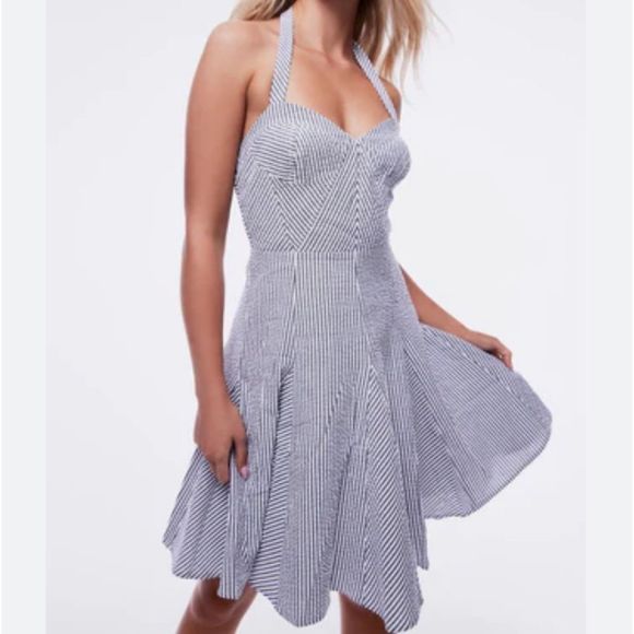 Betsey Johnson Dresses & Skirts - EUC Betsy Johnson Dress Size XS